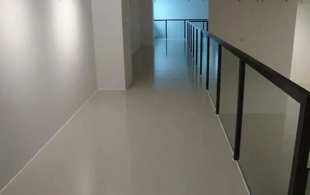 02.jpg 02.jpg