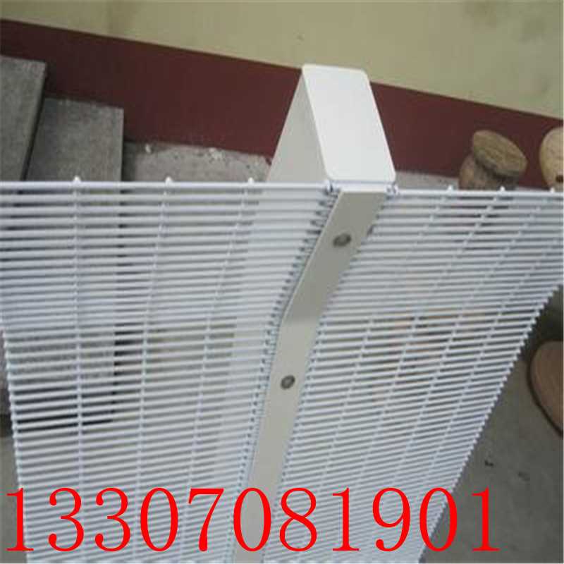 358護(hù)欄網(wǎng)9.jpg 358護(hù)欄網(wǎng)9.jpg