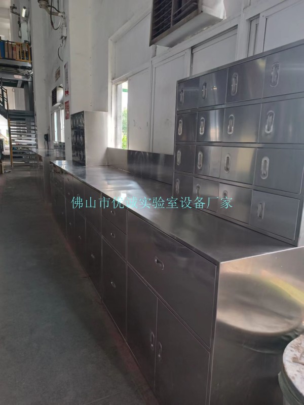 conew_8728d493adb2d88db404900e59edb99.jpg