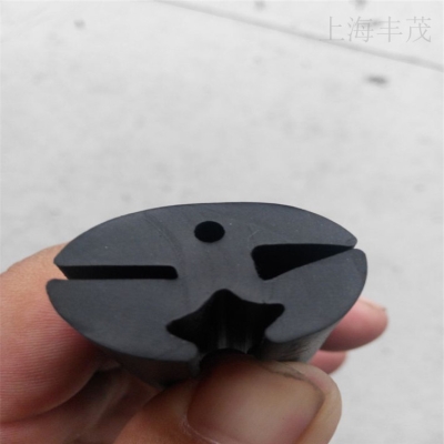 防塵隔音汽車膠條