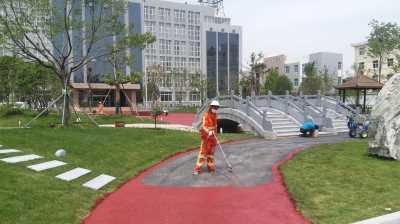 日照高承載透水砼藝術(shù)地坪施工工法 雙丙聚氨酯罩面劑施工