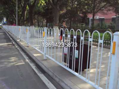 東莞廠家人行道隔離欄 市政交通護欄 道路分流圍欄直銷