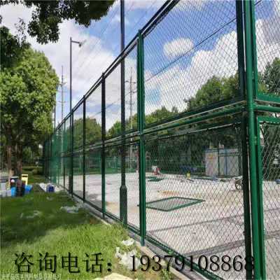 贛州市興國廠家銷售球場圍網 學校操場運動場高爾夫籃球場鋼絲勾花網 體育場圍欄護欄