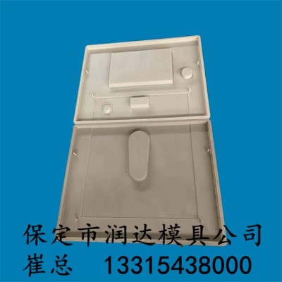 旱廁蓋板模具廠家地址