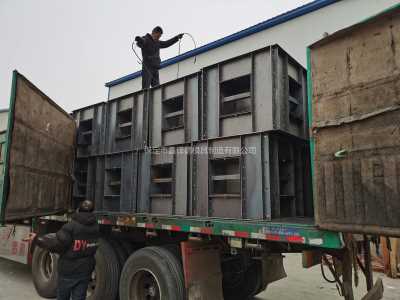 保定鑫譯德水泥u型排水槽模具質量可靠，水泥u型排水槽模具采購，水泥u型排水槽模具加工定制