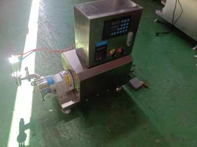 每小時360L油漆灌裝機