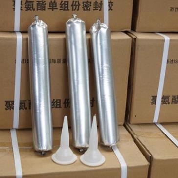 單組份聚乙烯密封膠橋梁工程密封膠單組份聚氨酯道路灌縫膠自流平灌封膠機場跑道路面伸縮縫密封膠